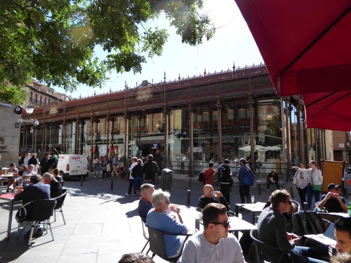 Apartamento En El Mercado De San Miguel Madrid Exterior photo